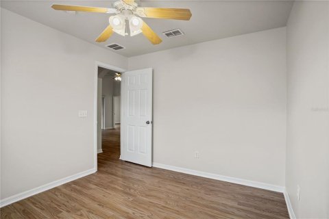 House in DeLand, Florida 4 bedrooms, 144.93 sq.m. № 1901893 - photo 27