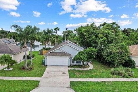 House in DeLand, Florida 4 bedrooms, 144.93 sq.m. № 1901893 - photo 5