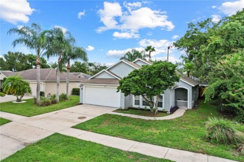 House in DeLand, Florida 4 bedrooms, 144.93 sq.m. № 1901893 - photo 4