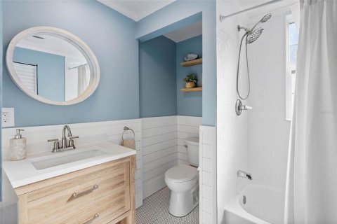 Villa ou maison à vendre à Tampa, Floride: 4 chambres, 131.55 m2 № 2418391 - photo 17