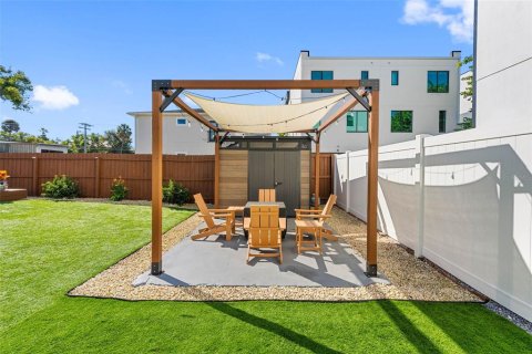 Villa ou maison à vendre à Tampa, Floride: 4 chambres, 131.55 m2 № 2418391 - photo 29