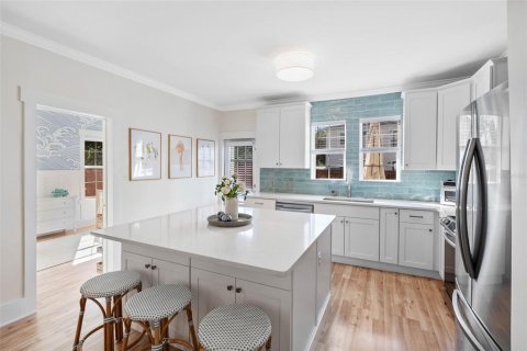 Villa ou maison à vendre à Tampa, Floride: 4 chambres, 131.55 m2 № 2418391 - photo 10