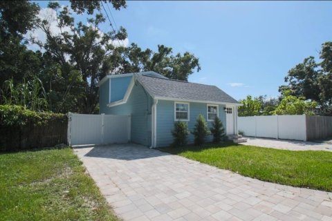 Villa ou maison à vendre à Pinellas Park, Floride: 4 chambres, 167.78 m2 № 1916688 - photo 2