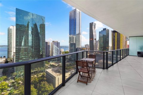 Condominio en alquiler en Miami, Florida, 2 dormitorios, 118.82 m2 № 2008471 - foto 9