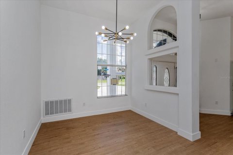 Villa ou maison à vendre à Orlando, Floride: 4 chambres, 235.14 m2 № 2329206 - photo 7