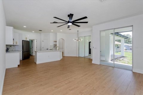 Villa ou maison à vendre à Orlando, Floride: 4 chambres, 235.14 m2 № 2329206 - photo 16
