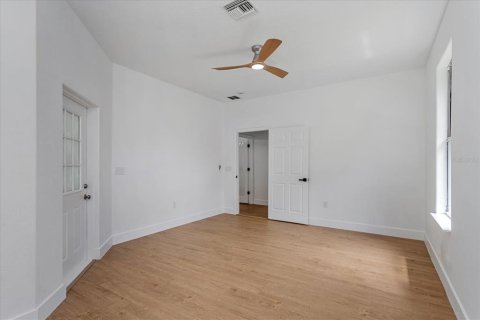Villa ou maison à vendre à Orlando, Floride: 4 chambres, 235.14 m2 № 2329206 - photo 22