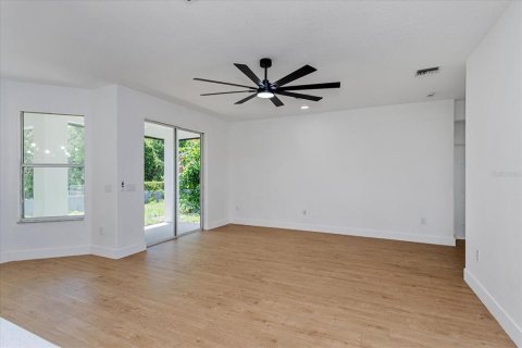 Villa ou maison à vendre à Orlando, Floride: 4 chambres, 235.14 m2 № 2329206 - photo 18