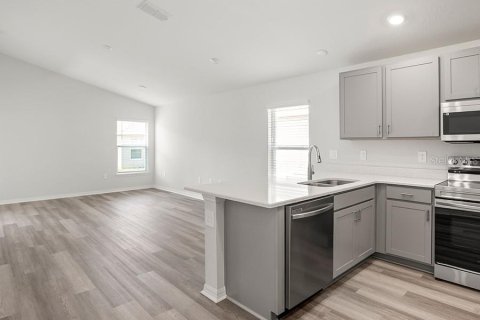 Villa ou maison à vendre à Winter Haven, Floride: 3 chambres, 126.16 m2 № 2429372 - photo 6