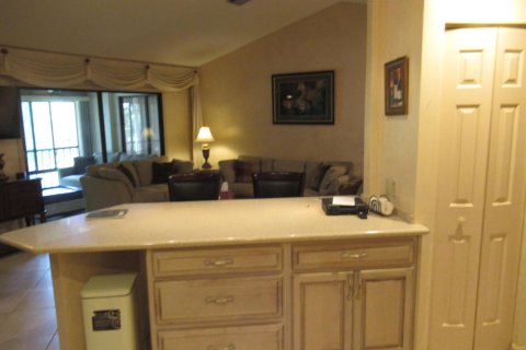 Copropriété à louer à Palm Beach Gardens, Floride: 2 chambres, 118.45 m2 № 2086091 - photo 2