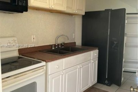 Commercial property in Sebring, Florida № 2030098 - photo 15