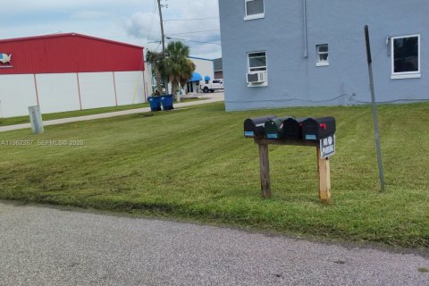 Commercial property in Sebring, Florida № 2030098 - photo 4