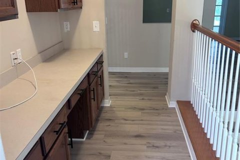 House in Lutz, Florida 5 bedrooms, 333.8 sq.m. № 1915294 - photo 25