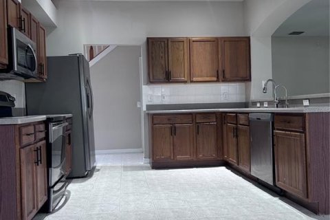 House in Lutz, Florida 5 bedrooms, 333.8 sq.m. № 1915294 - photo 8