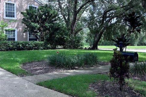 House in Lutz, Florida 5 bedrooms, 333.8 sq.m. № 1915294 - photo 2