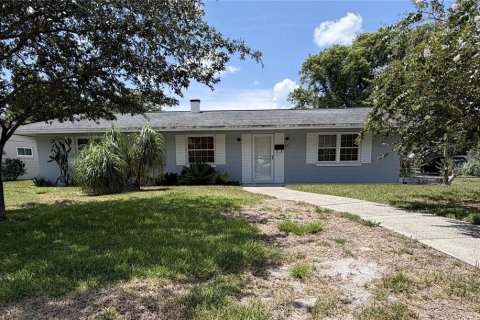 Villa ou maison à Orlando, Floride 3 chambres, 125.6 m2 № 2364724