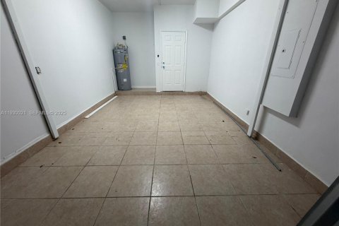 Casa en alquiler en Homestead, Florida, 3 dormitorios № 1988636 - foto 8