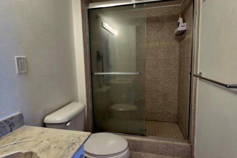 Condo in Aventura, Florida, 2 bedrooms  № 2183066 - photo 10