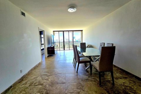 Condo in Aventura, Florida, 2 bedrooms  № 2183066 - photo 14
