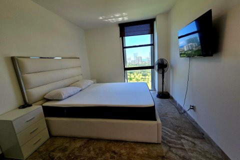 Condo in Aventura, Florida, 2 bedrooms  № 2183066 - photo 12