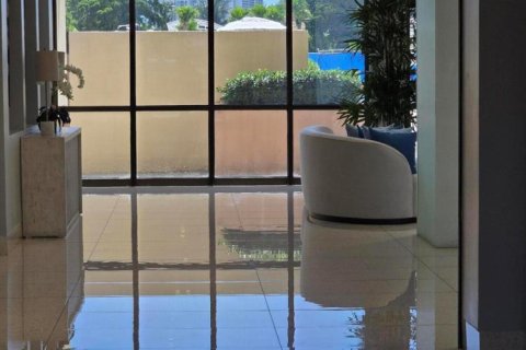 Condo in Aventura, Florida, 2 bedrooms  № 2183066 - photo 20