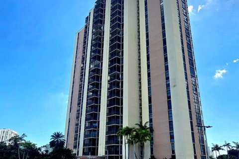 Condo in Aventura, Florida, 2 bedrooms  № 2183066 - photo 17