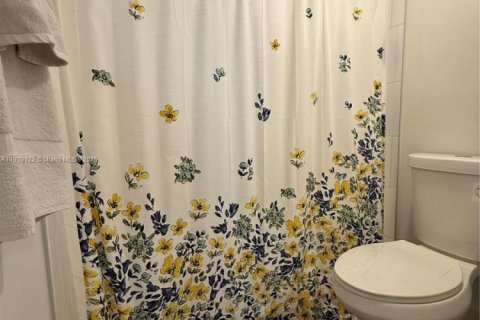 Купить кондоминиум в Хомстед, Флорида 2 спальни, 107.77м2, № 1955618 - фото 15