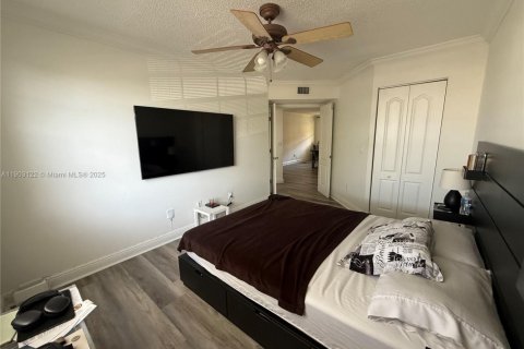 Купить кондоминиум в Хомстед, Флорида 2 спальни, 107.77м2, № 1955618 - фото 21