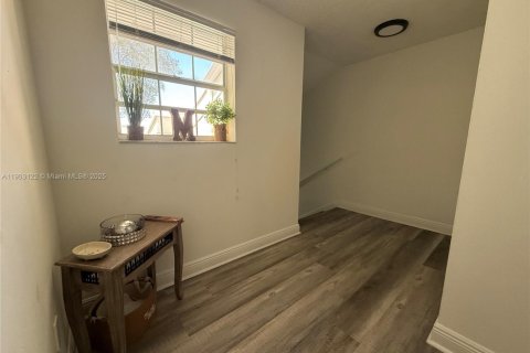 Купить кондоминиум в Хомстед, Флорида 2 спальни, 107.77м2, № 1955618 - фото 4