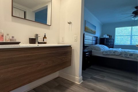 Купить кондоминиум в Хомстед, Флорида 2 спальни, 107.77м2, № 1955618 - фото 12