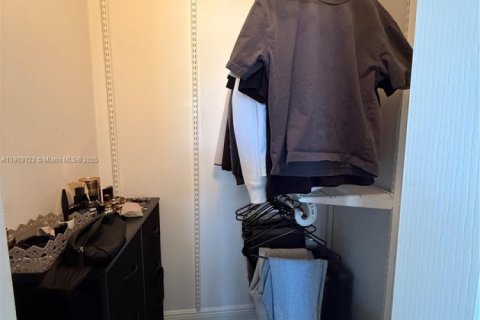 Купить кондоминиум в Хомстед, Флорида 2 спальни, 107.77м2, № 1955618 - фото 22