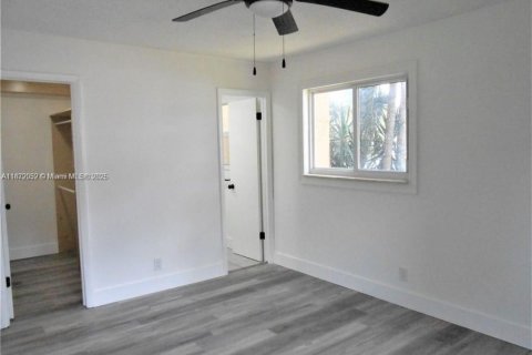 Condominio en alquiler en Fort Lauderdale, Florida, 2 dormitorios, 82.5 m2 № 1922775 - foto 14