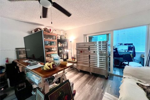 Condominio en alquiler en Fort Lauderdale, Florida, 2 dormitorios, 82.5 m2 № 1922775 - foto 2