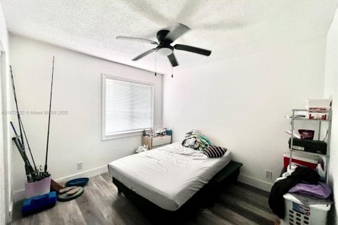 Condominio en alquiler en Fort Lauderdale, Florida, 2 dormitorios, 82.5 m2 № 1922775 - foto 6