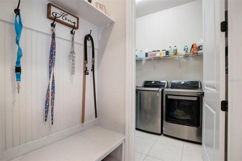 House in Sarasota, Florida 3 bedrooms, 207.26 sq.m. № 2196829 - photo 8