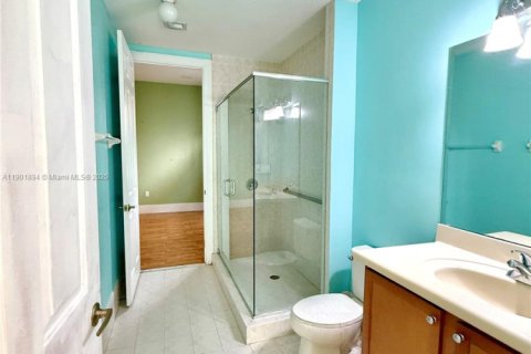 House in Cutler Bay, Florida 5 bedrooms, 369.94 sq.m. № 1953317 - photo 3