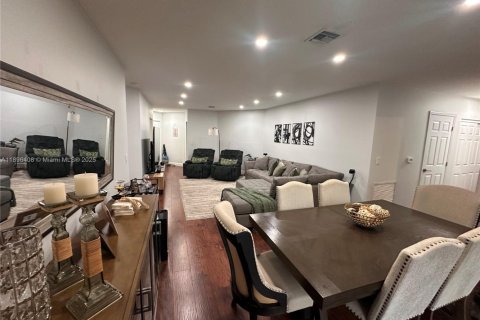 Copropriété à vendre à Coconut Creek, Floride: 3 chambres, 129.32 m2 № 2014386 - photo 13