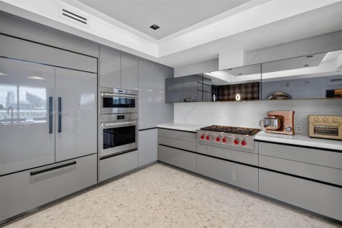Condominio en venta en Aventura, Florida, 3 dormitorios, 263.84 m2 № 1928690 - foto 19