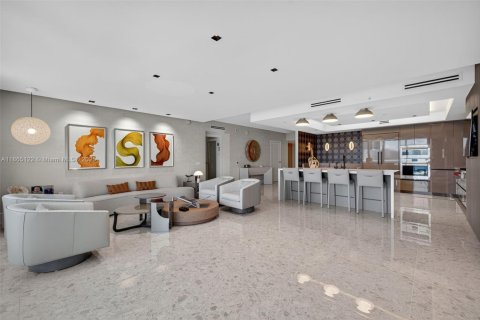 Condominio en venta en Aventura, Florida, 3 dormitorios, 263.84 m2 № 1928690 - foto 11