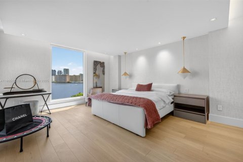 Condominio en venta en Aventura, Florida, 3 dormitorios, 263.84 m2 № 1928690 - foto 28