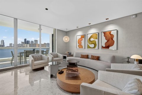 Condominio en venta en Aventura, Florida, 3 dormitorios, 263.84 m2 № 1928690 - foto 7