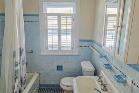 House in Saint Petersburg, Florida 2 bedrooms, 111.2 sq.m. № 2125450 - photo 21