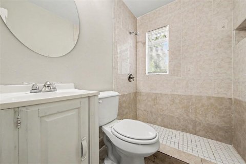 House in Orlando, Florida 3 bedrooms, 96.53 sq.m. № 2305998 - photo 13