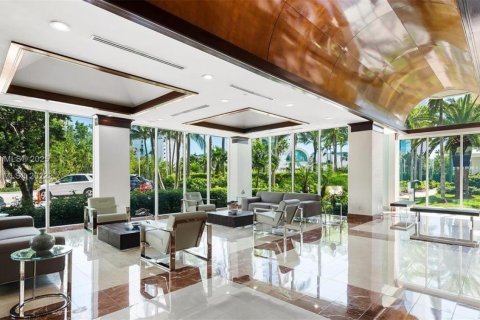 Condominio en alquiler en Sunny Isles Beach, Florida, 3 dormitorios, 217.39 m2 № 1950461 - foto 7