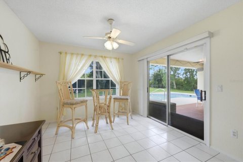 Villa ou maison à vendre à Port Charlotte, Floride: 3 chambres, 145.95 m2 № 2258863 - photo 16
