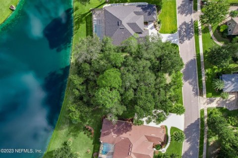 Land in Fernandina Beach, Florida № 817973 - photo 1