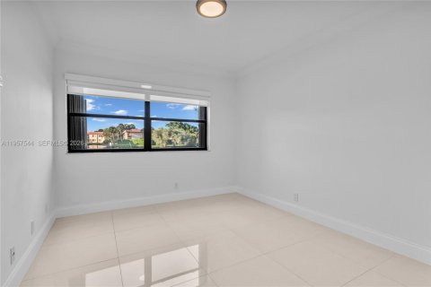 Снять в аренду кондоминиум в Уэстон, Флорида 2 спальни, 88.81м2, № 2017453 - фото 16