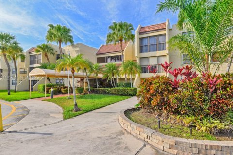 Снять в аренду кондоминиум в Уэстон, Флорида 2 спальни, 88.81м2, № 2017453 - фото 28