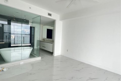 Copropriété à louer à Miami, Floride: 2 chambres, 165.64 m2 № 1932681 - photo 21
