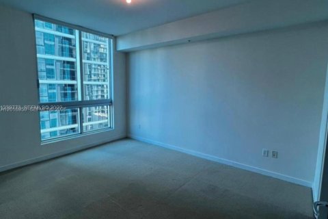 Condo in Miami, Florida, 2 bedrooms  № 2248591 - photo 6